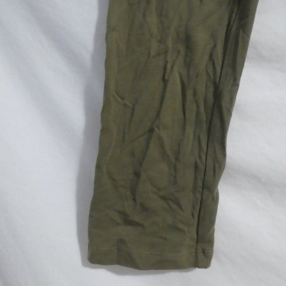 AQUA ROSE | small | Casual Olive Green Leggings - Picture 8 of 16
